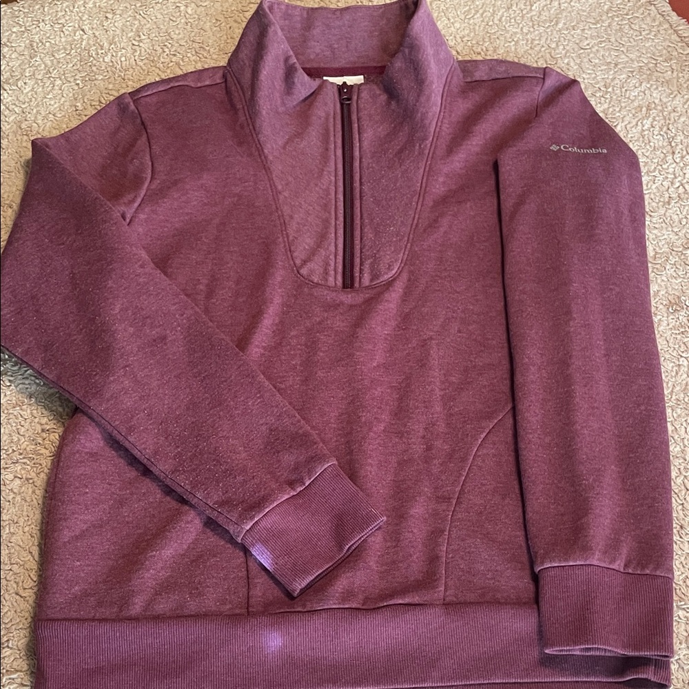 Columbia women’s  1/4 zip up sweatshirt - size medium